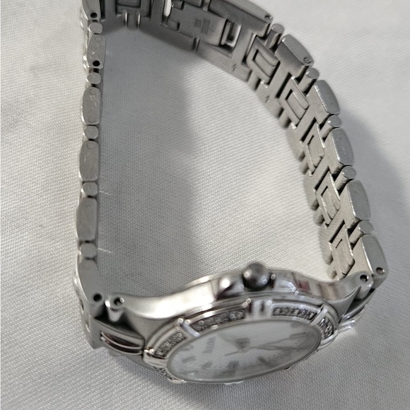 Bulova Silver Luxury Analog Watch - Picture 4 of 6